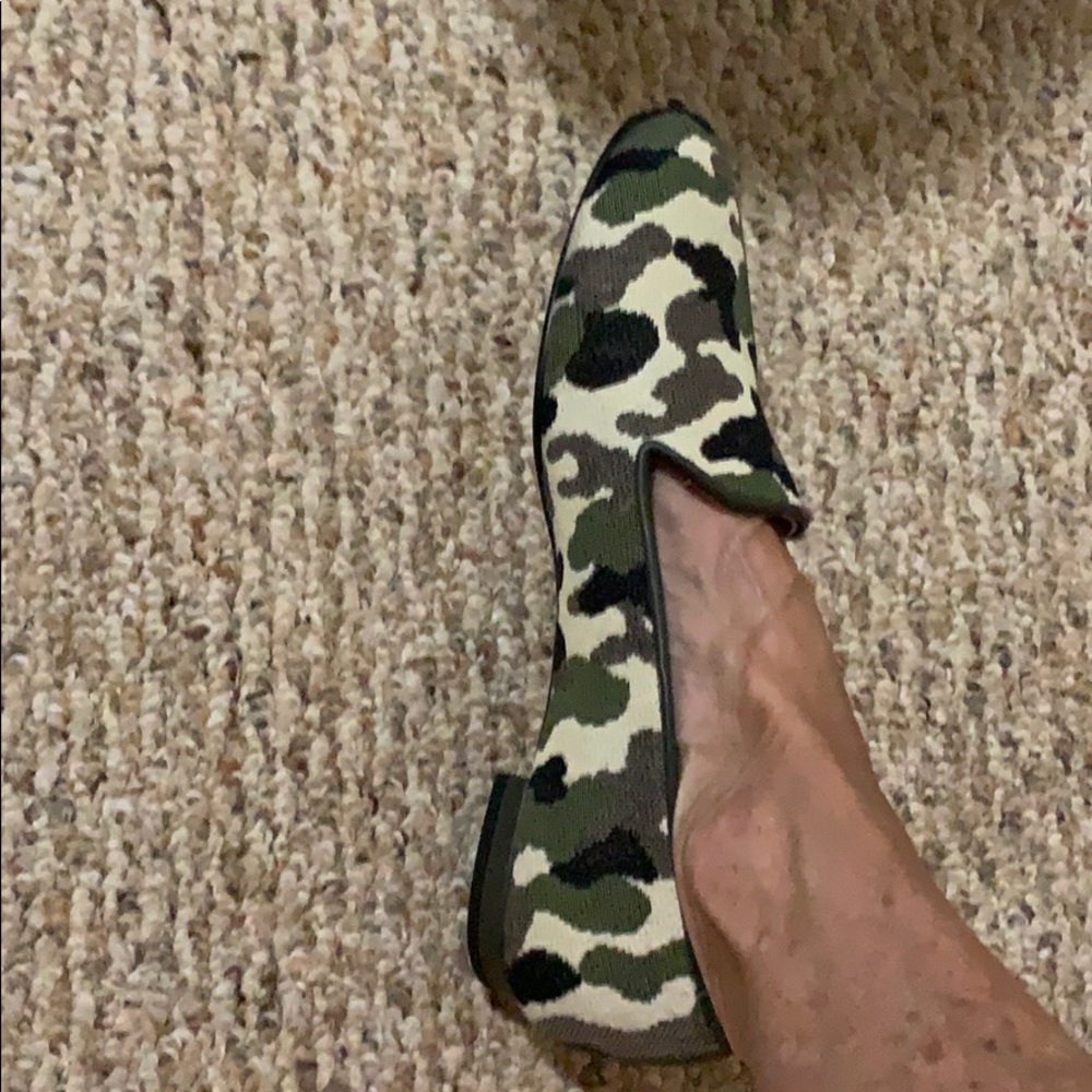 Women flat shoes
